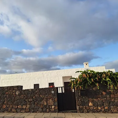 Mar En Calma Villa Teguise  Exterior photo